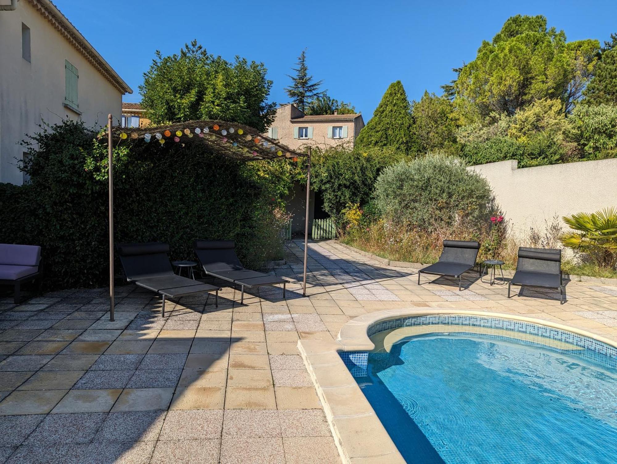 Gite Les Murmures Du Ventoux 莫穆瓦龙 外观 照片